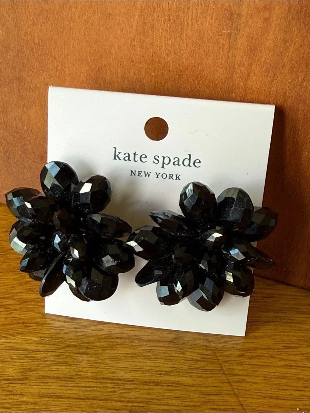 New Kate Spade W1201 Full Flourish Jet Black Flower Studs Earrings